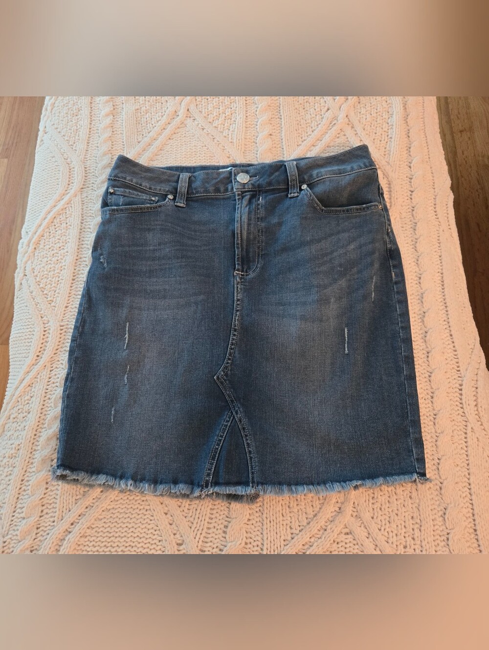7 For All Mankind Dark Blue Distressed Denim Mini Skirt Size 10
